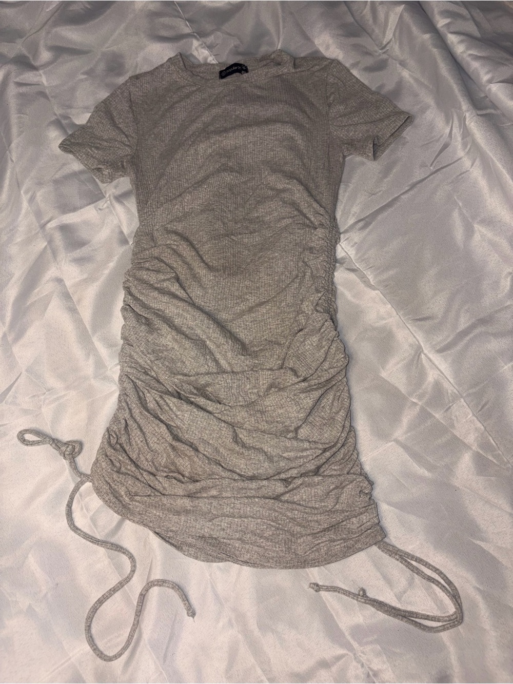 Ruched Side-Tie Short Sleeve Tunic in Gray